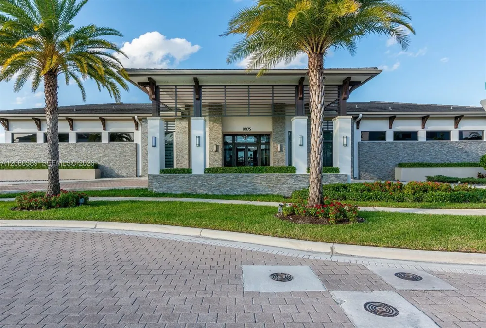 15742 NW 88th Ave Miami Lakes, FL 33018