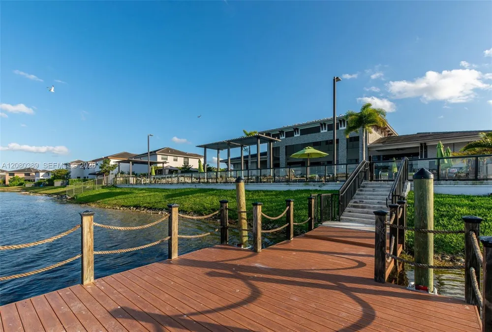 15742 NW 88th Ave Miami Lakes, FL 33018