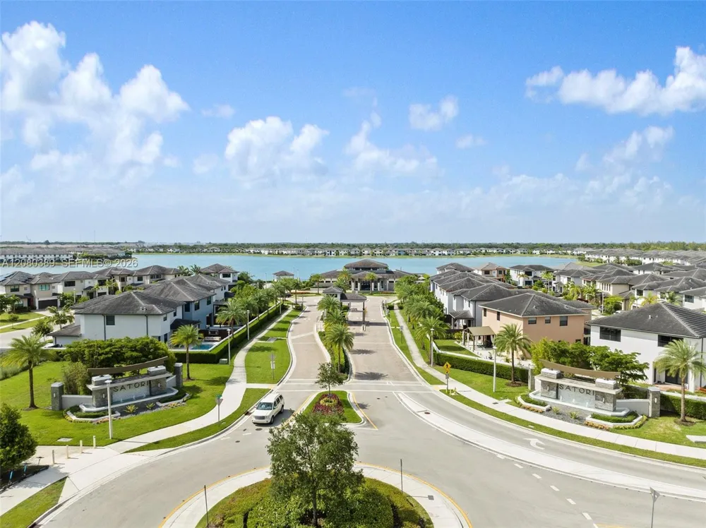 15742 NW 88th Ave Miami Lakes, FL 33018