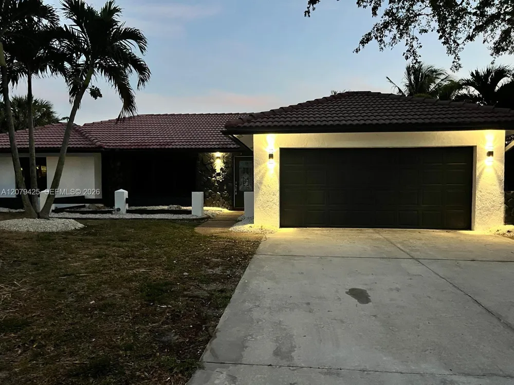 3352 Lakeview Blvd Delray Beach, FL 33445