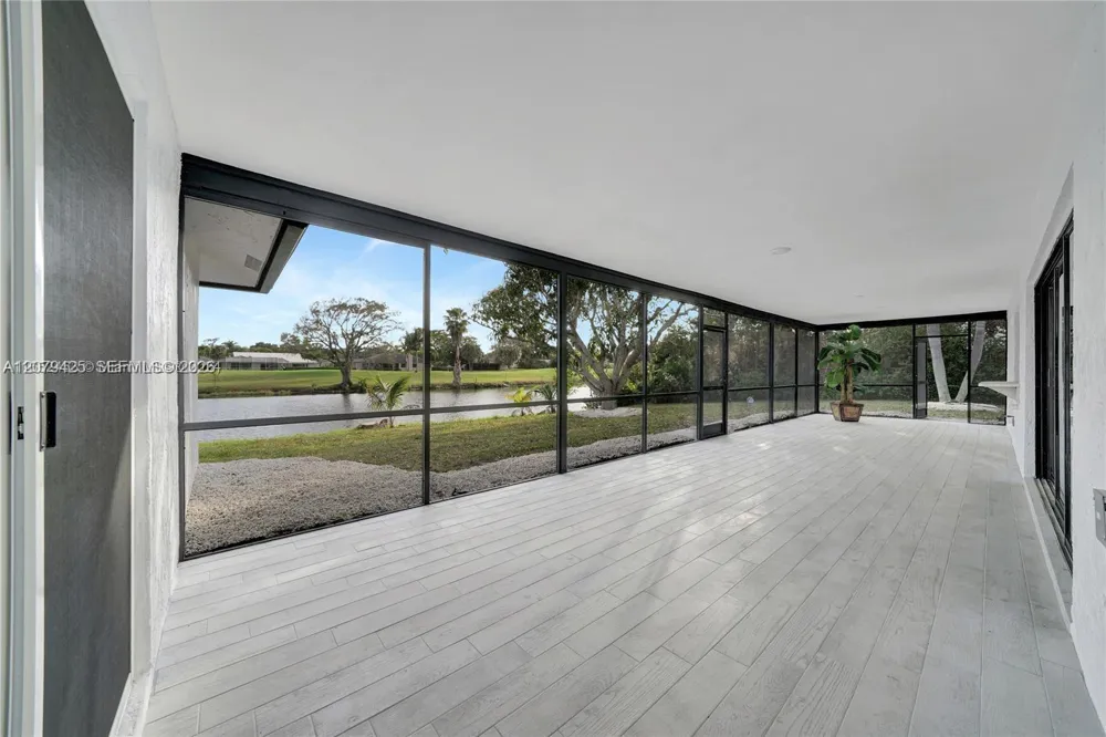3352 Lakeview Blvd Delray Beach, FL 33445