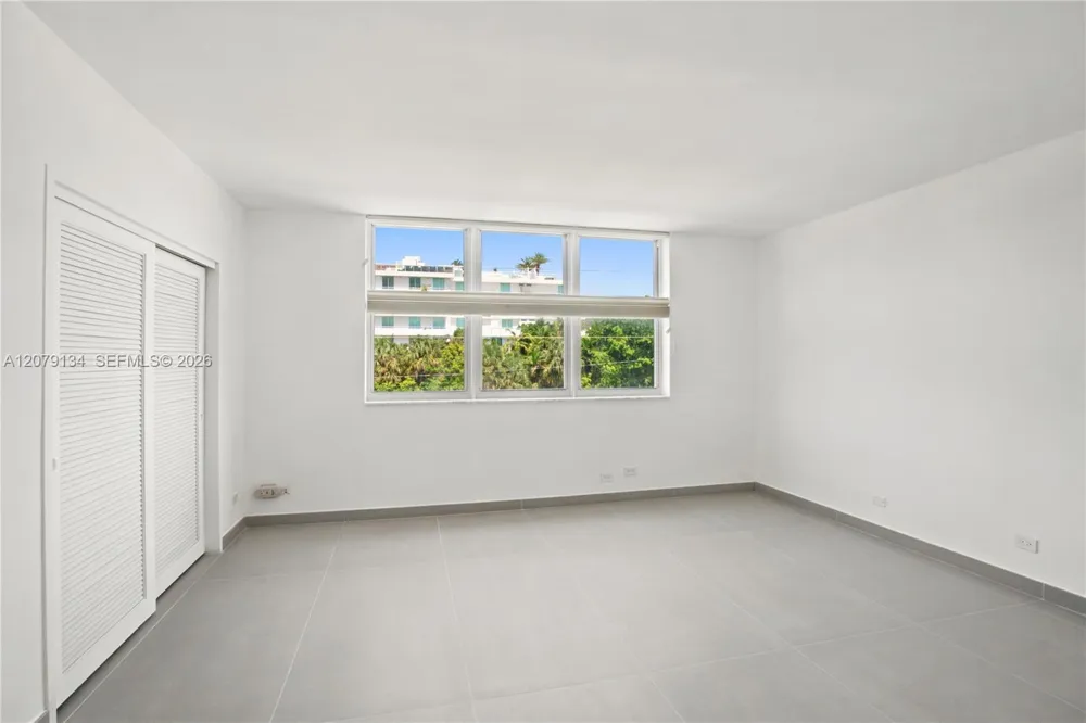 10180 W Bay Harbor Dr #3A Bay Harbor Islands, FL 33154