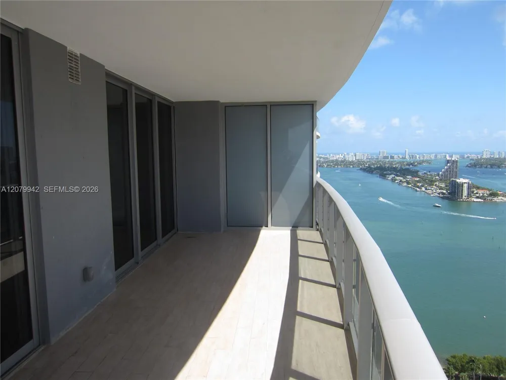 488 NE 18th St #3404 Miami, FL 33132