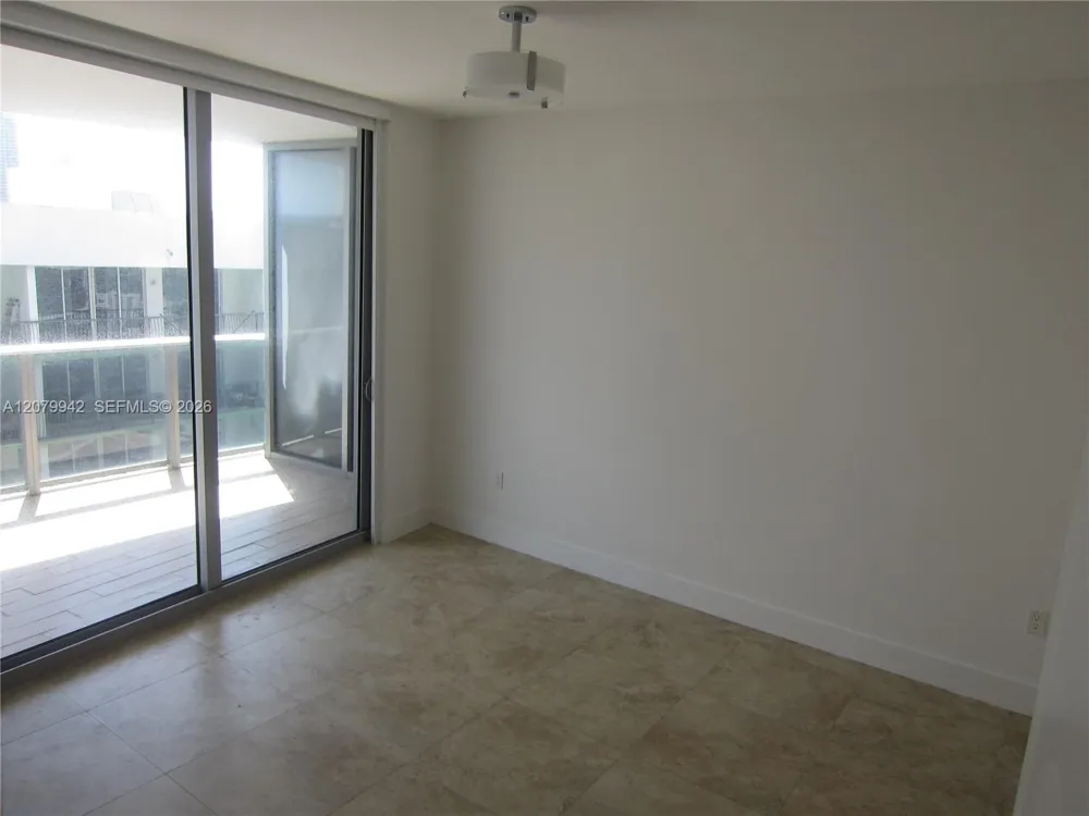 488 NE 18th St #3404 Miami, FL 33132
