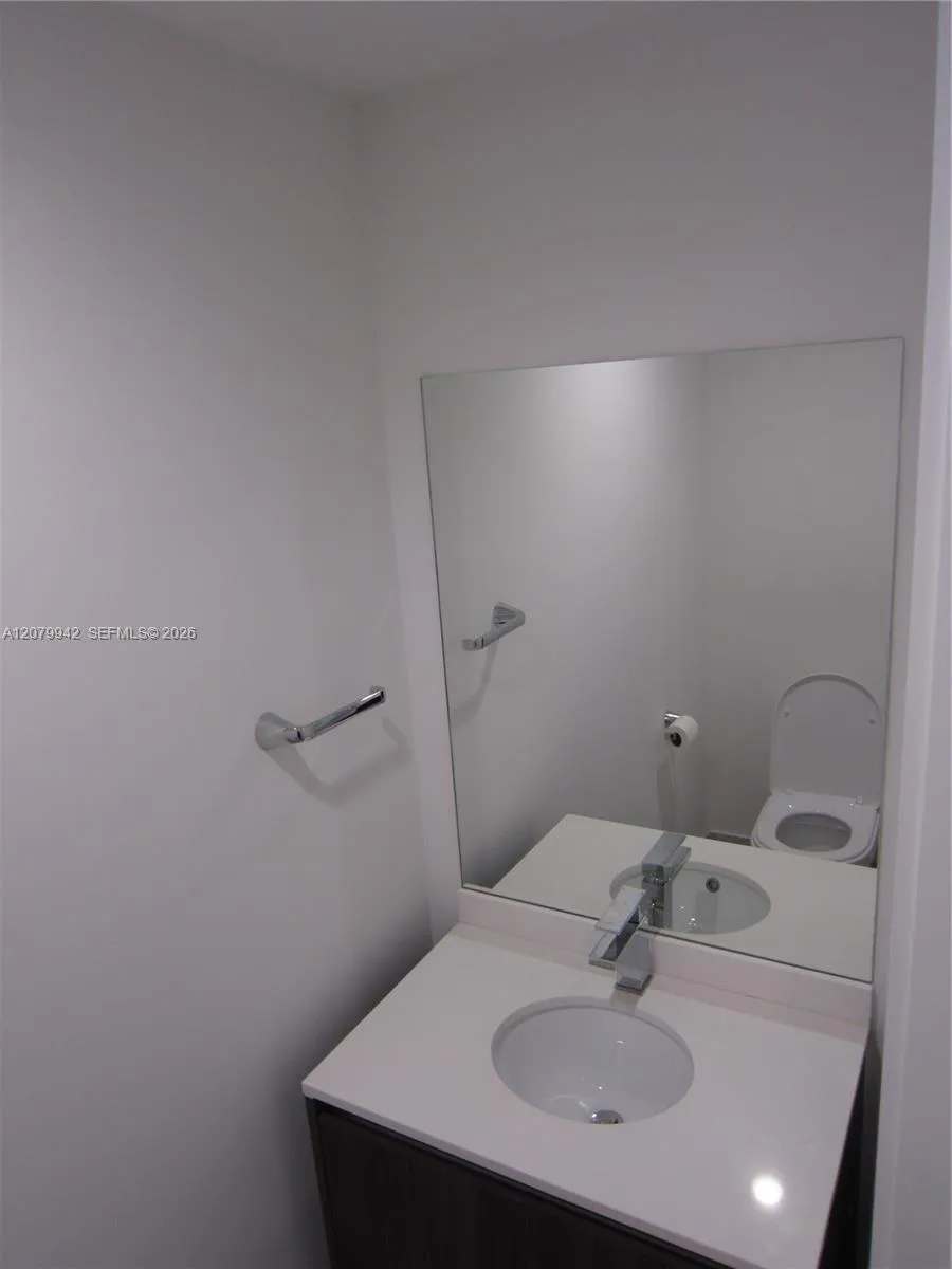 488 NE 18th St #3404 Miami, FL 33132