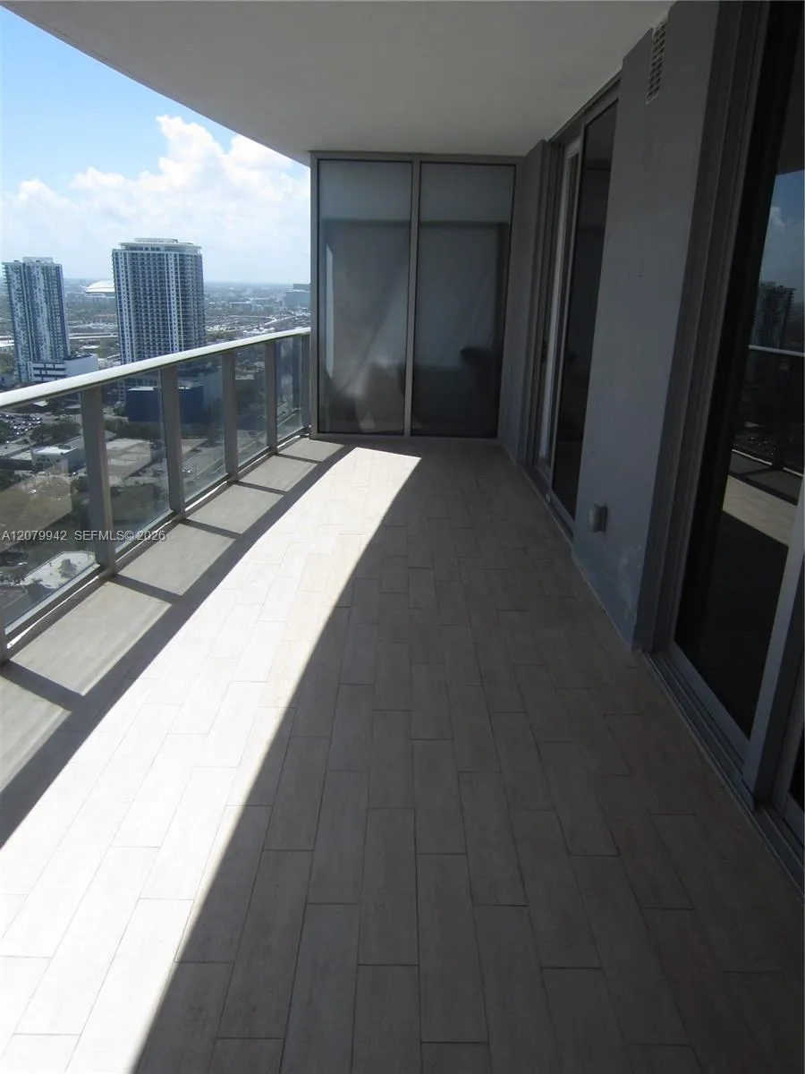 488 NE 18th St #3404 Miami, FL 33132