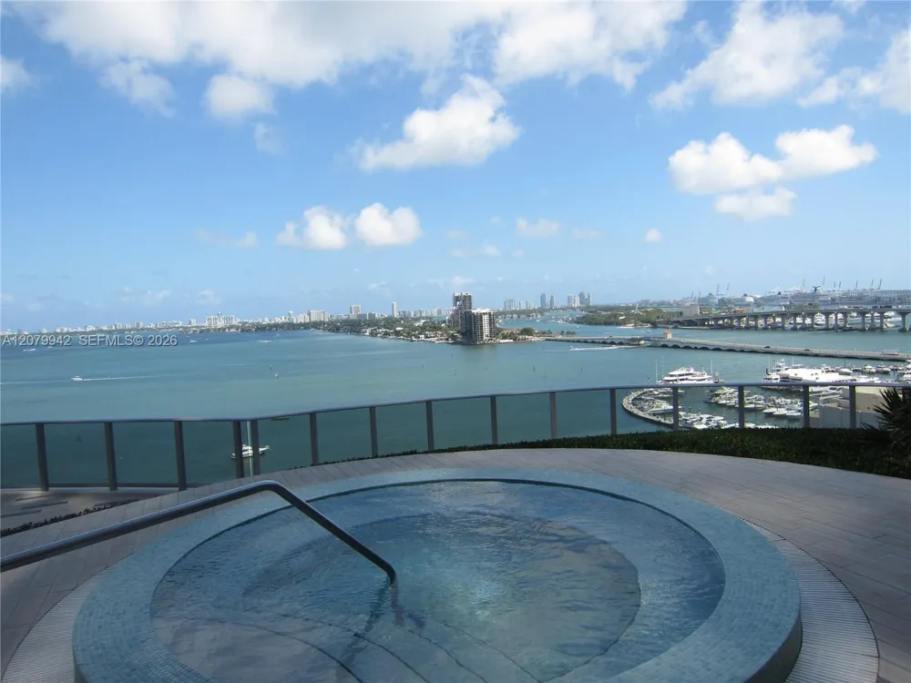 488 NE 18th St #3404 Miami, FL 33132