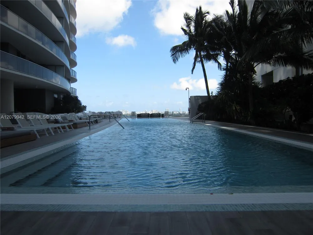 488 NE 18th St #3404 Miami, FL 33132