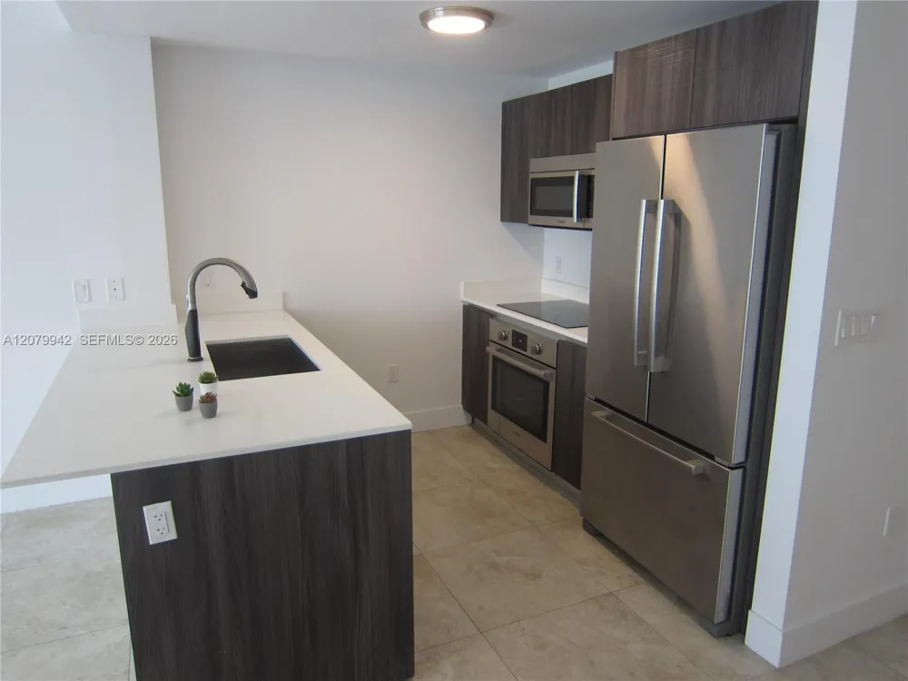 488 NE 18th St #3404 Miami, FL 33132