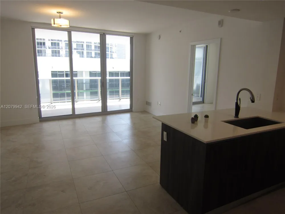 488 NE 18th St #3404 Miami, FL 33132