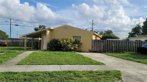 2400 NW 152nd St