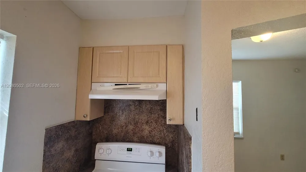 2400 NW 152nd St Miami Gardens, FL 33054