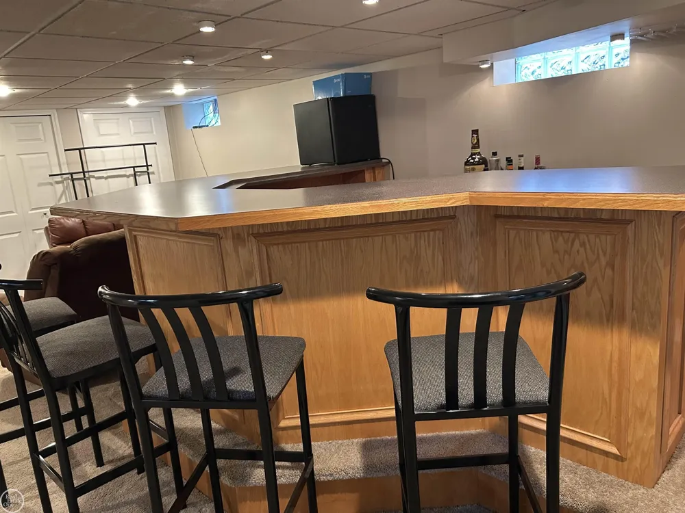 7393 Dale Street Center Line City, MI 48015