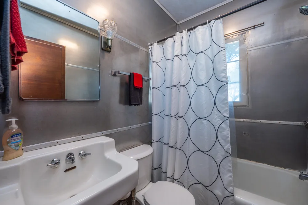 2475 Cedar Path Shoreham Village, MI 49085