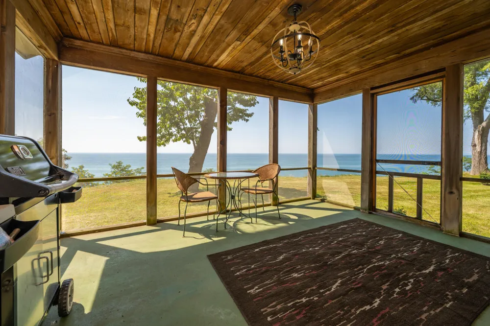 2475 Cedar Path Shoreham Village, MI 49085
