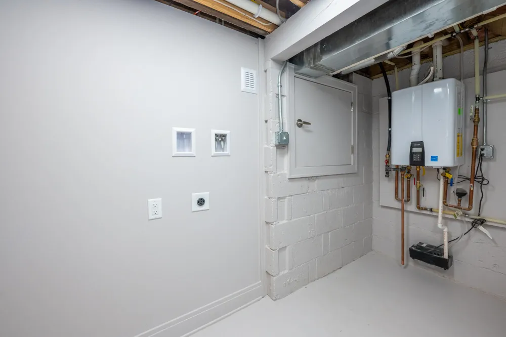 2475 Cedar Path Shoreham Village, MI 49085