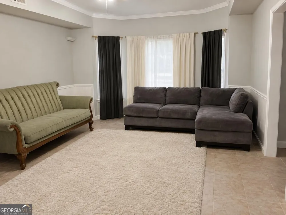 2667 Luke RD Ray City, GA 31645
