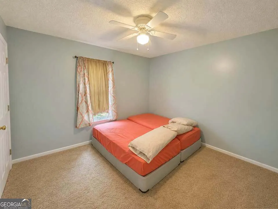 1041 Barley Hinesville, GA 31313