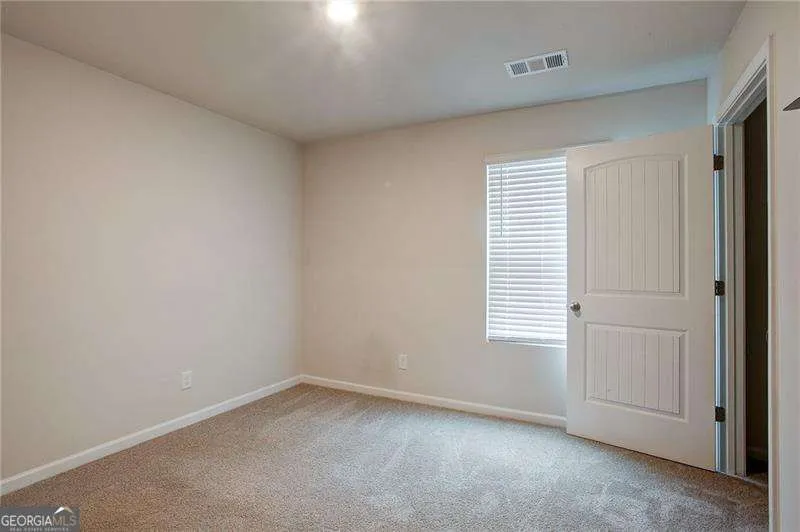 5112 Tulip SQ Acworth, GA 30101