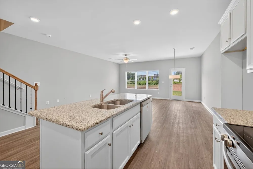 2864 Lillian LN Douglasville, GA 30135
