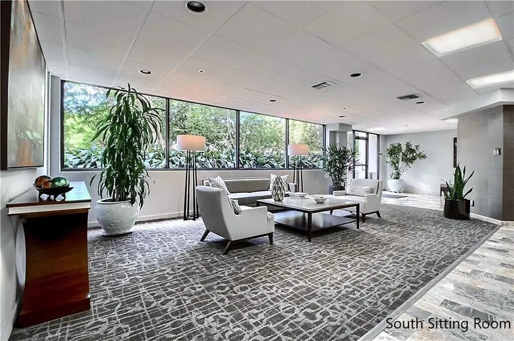 40 Interstate 35 Highway #4A4 Austin, TX 78701