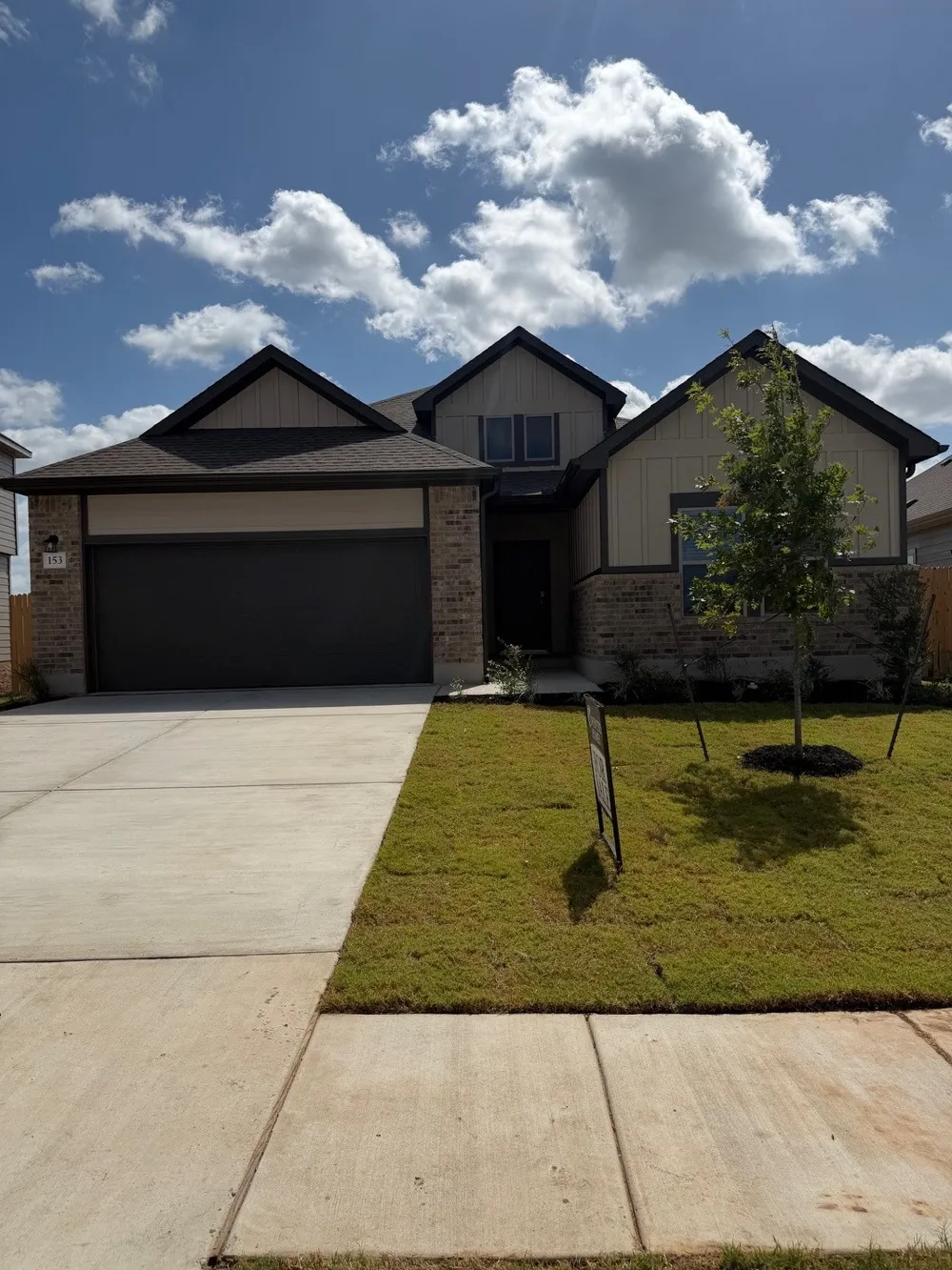 153 Ayres Horn Cedar Creek, TX 78612