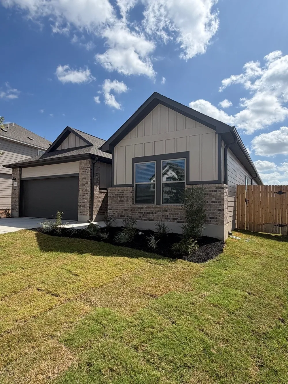 153 Ayres Horn Cedar Creek, TX 78612