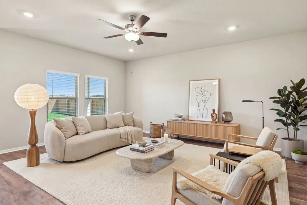153 Ayres Horn Cedar Creek, TX 78612
