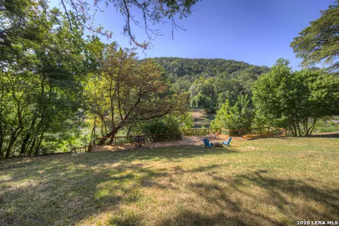 1380 PONDEROSA DR