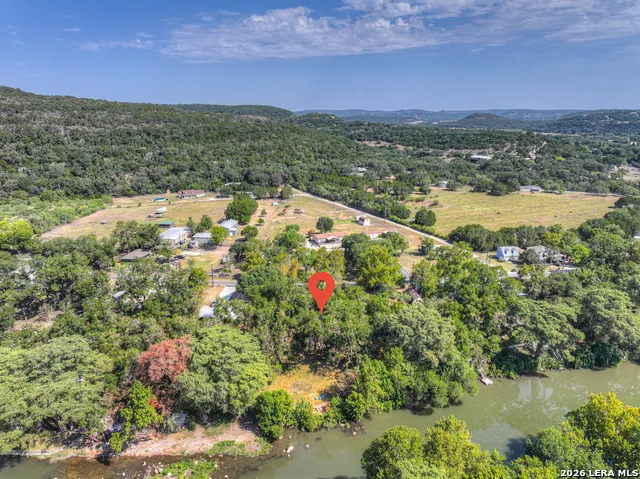 1380 PONDEROSA DR New Braunfels, TX 78132