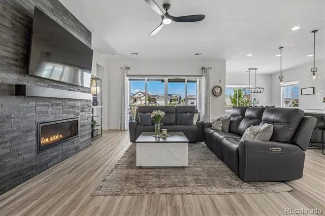 8985 Chalk Creek Place Littleton, CO 80125