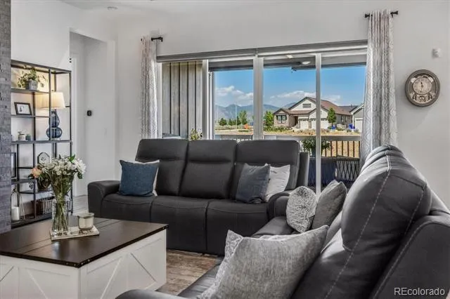 8985 Chalk Creek Place Littleton, CO 80125