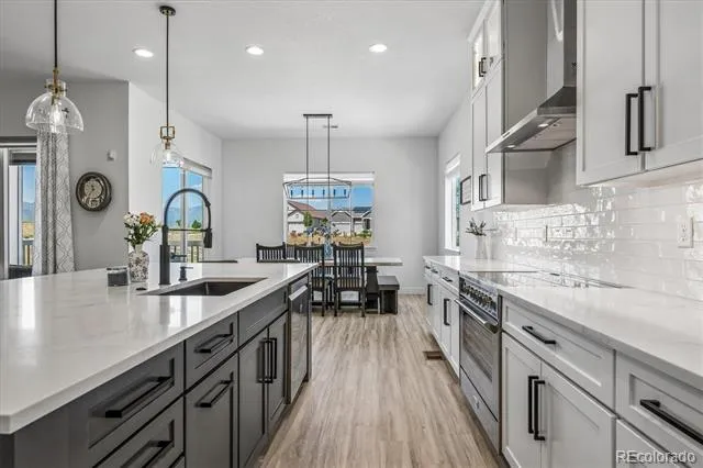 8985 Chalk Creek Place Littleton, CO 80125