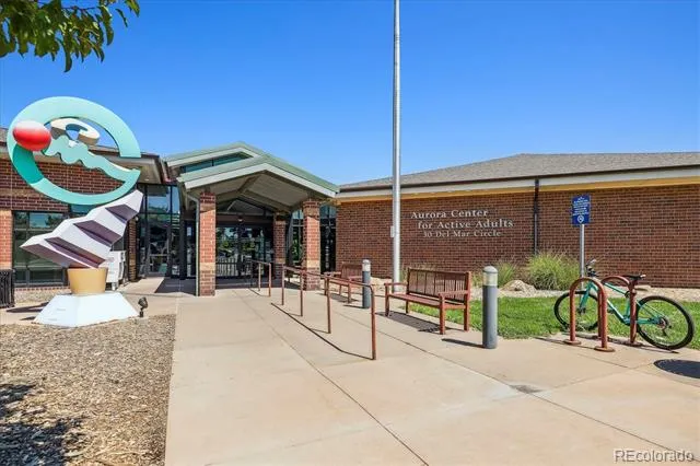 372 Lima Street Aurora, CO 80010