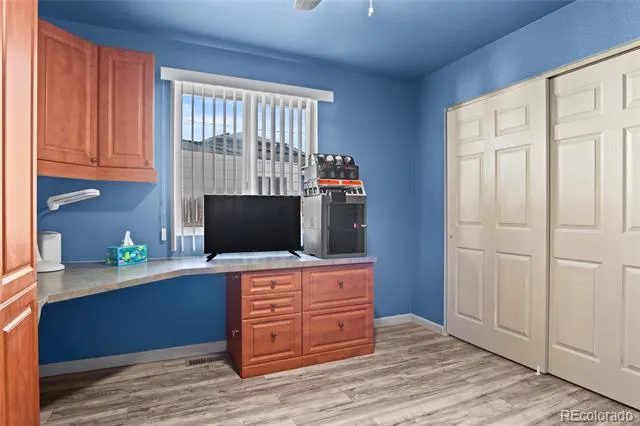 2339 W Hillside Avenue Englewood, CO 80110