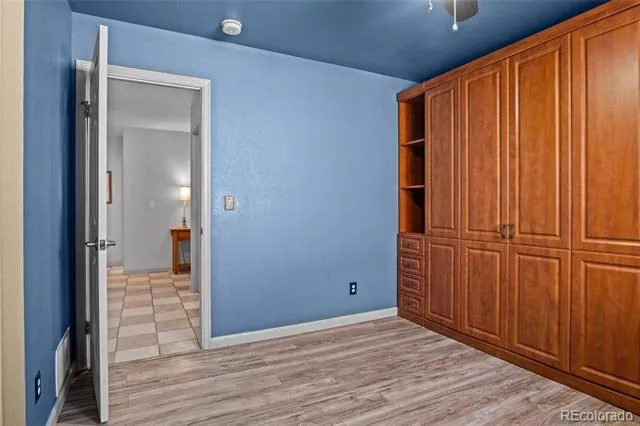 2339 W Hillside Avenue Englewood, CO 80110