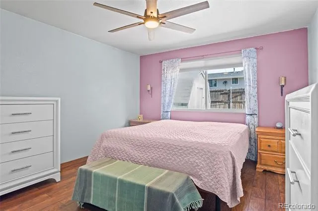 2339 W Hillside Avenue Englewood, CO 80110