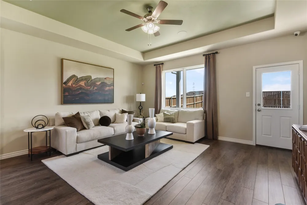 3142 Manchester Drive Cleburne, TX 76033