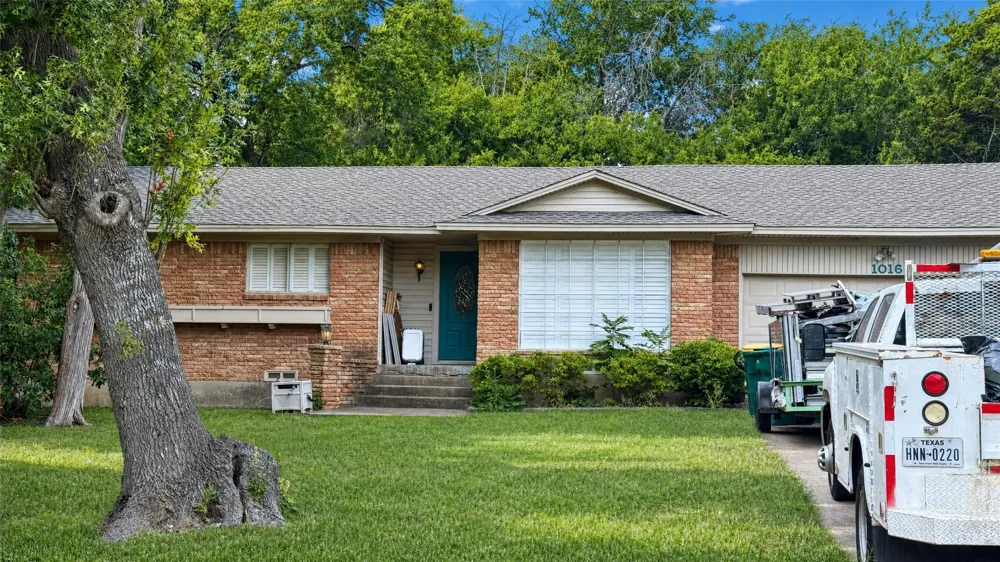 1016 Tower Drive Cedar Hill, TX 75104