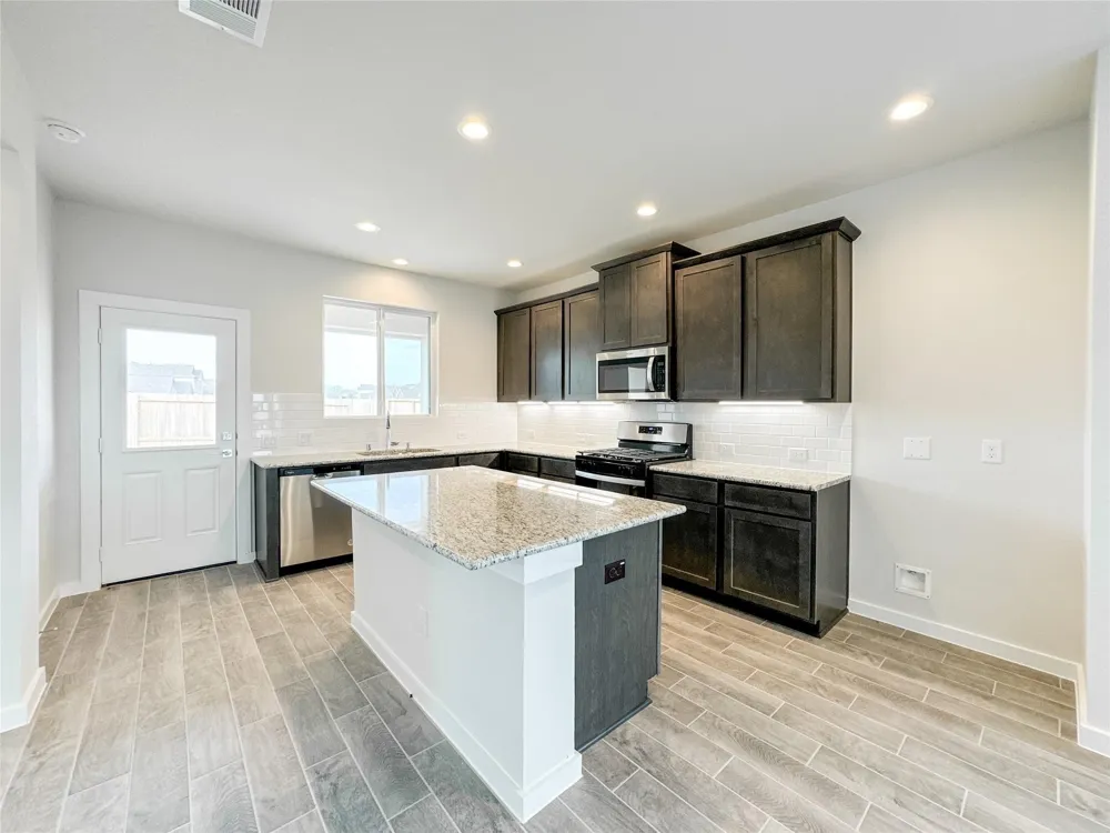 10502 Mount Tallac Court Rosharon, TX 77583