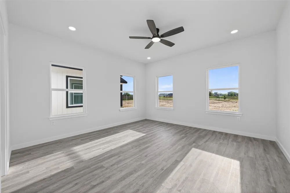 6925 Road 5503 Cleveland, TX 77327