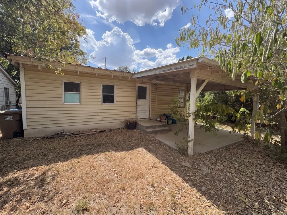 522 7th Street Brownwood, TX 76801