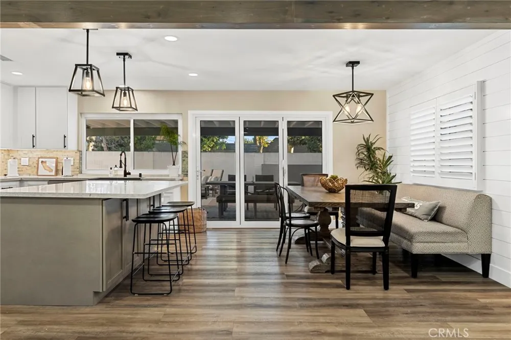 1216 E Clifpark Way Anaheim, CA 92805