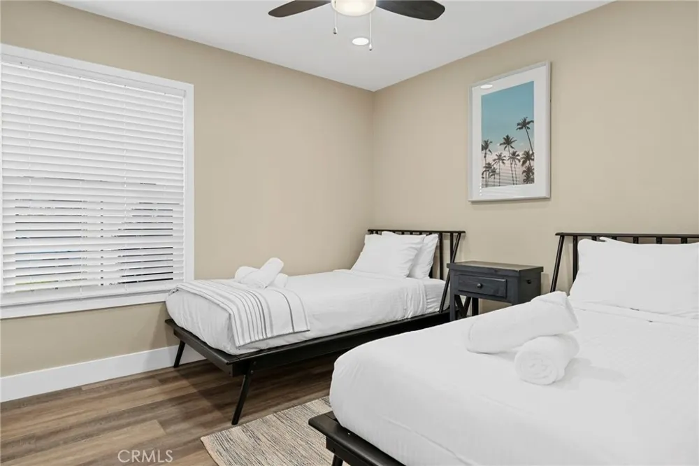 1216 E Clifpark Way Anaheim, CA 92805