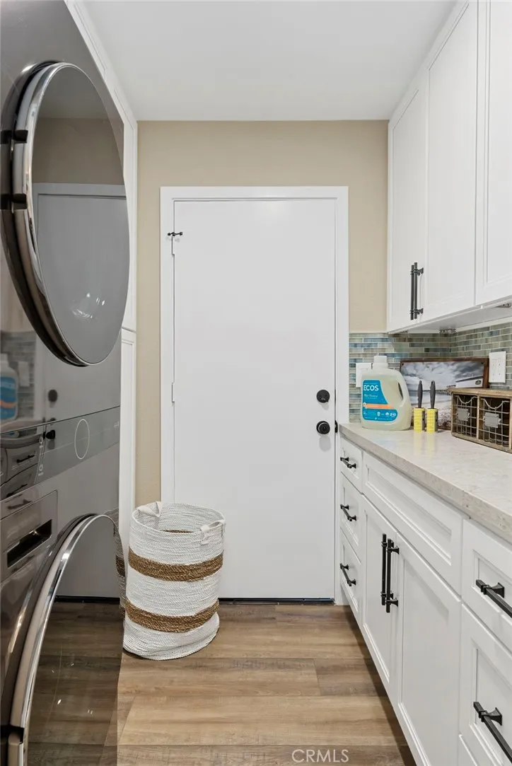 1216 E Clifpark Way Anaheim, CA 92805