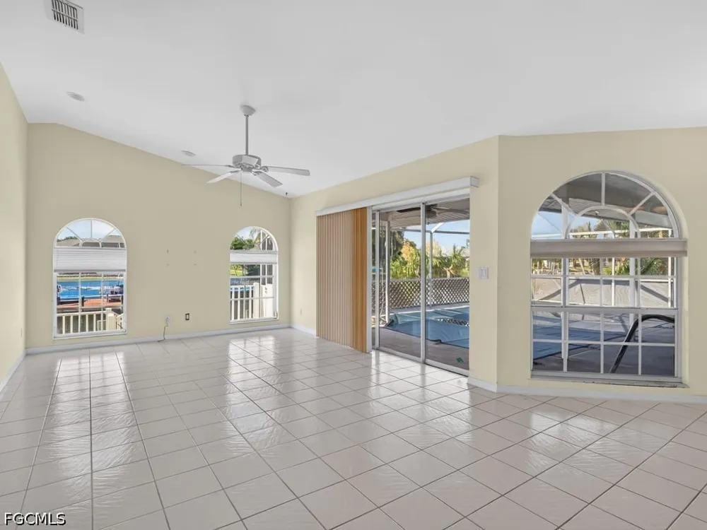 SE 12th Terrace Cape Coral, FL 33990