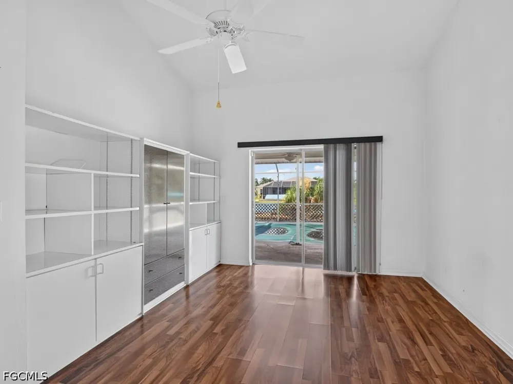 SE 12th Terrace Cape Coral, FL 33990