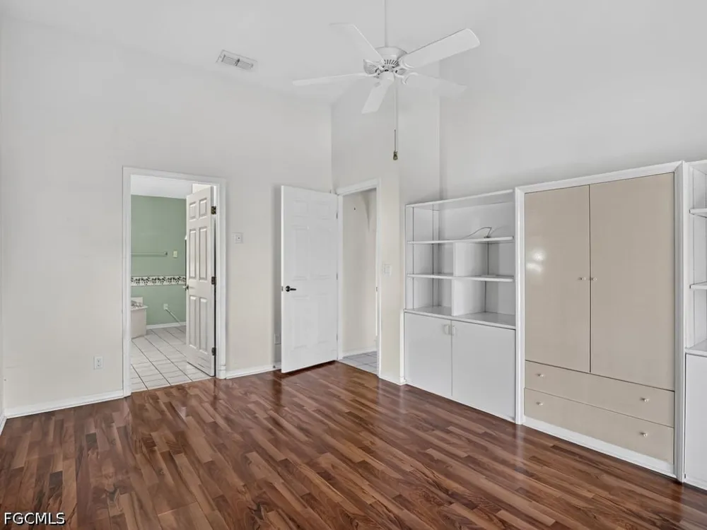 SE 12th Terrace Cape Coral, FL 33990