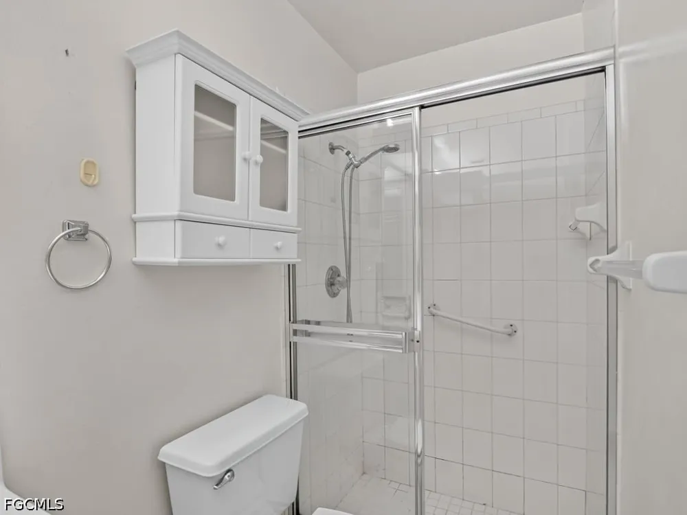 SE 12th Terrace Cape Coral, FL 33990