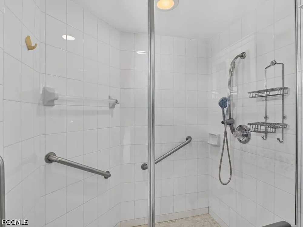 SE 12th Terrace Cape Coral, FL 33990